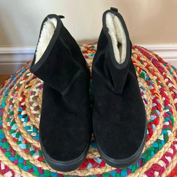 Shoes - Black suede  leather boots